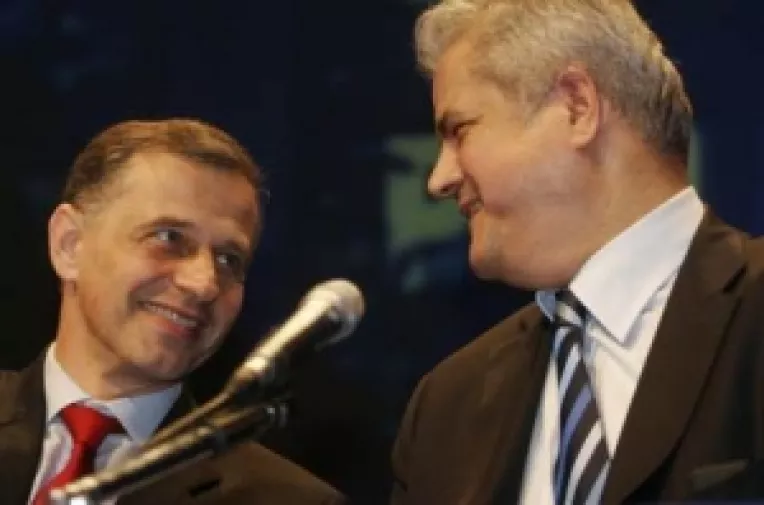 Adrian Nastase: Mircea Geoana nu stie sa piarda