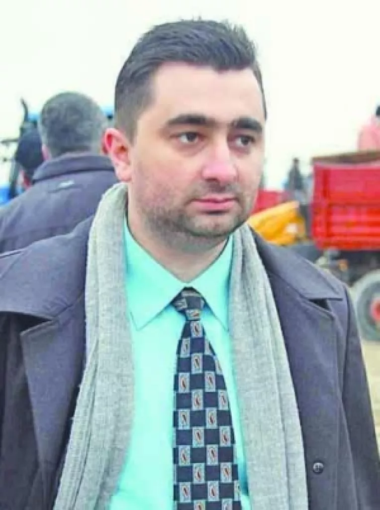 Al Stom Company a "impuscat" peste 150 miliarde de la stat intr-un singur an
DADL da aproape 7 miliarde de lei pentru curatarea plajelor