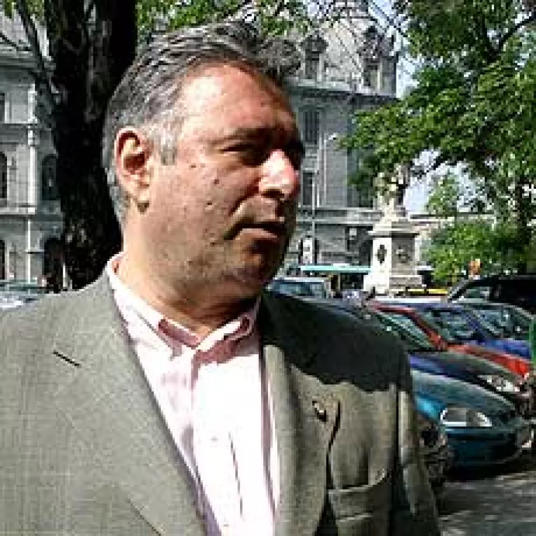 Alegerile anticipate dezbina PSD