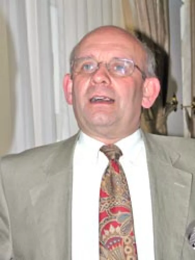 Alesii neamului s-au incaierat in prezenta lui Jonathan Scheele