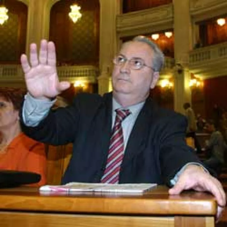 Alianta anticonservatoare