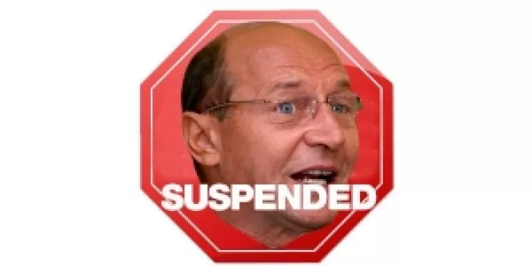 Amenintat cu suspendarea de catre opozitie, Basescu este aparat de Boc
