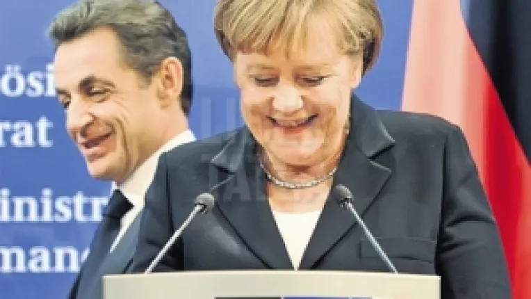 Angela Merkel si Nicolas Sarkozy pun pe jar puterea de la Bucuresti