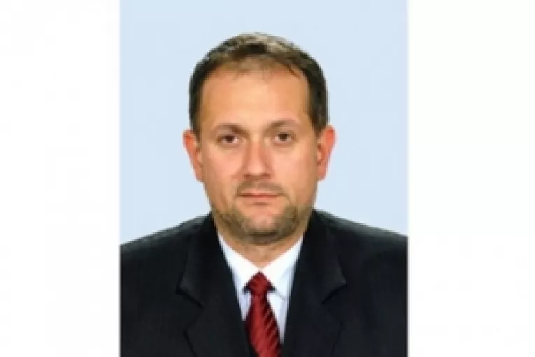 Avertismentul unui senator catre guvernanti: Anul acesta vine momentul in care voi veti fi sfidati!