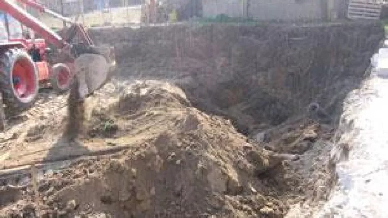 Aviz de construire prin canalizarea Baniei. Debandada la Regia Apa