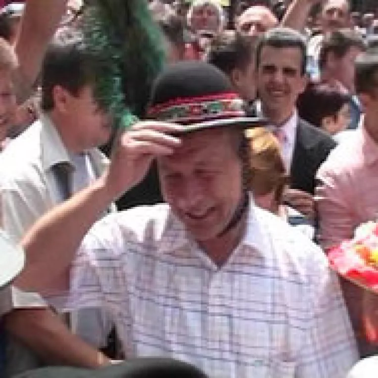 Basescu, in euforia sa maladiva, poate sa-si inchipuie ca se bate si cu Napoleon