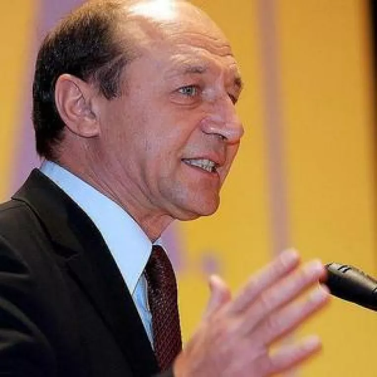 Basescu: "Presa din Romania este complet libera"