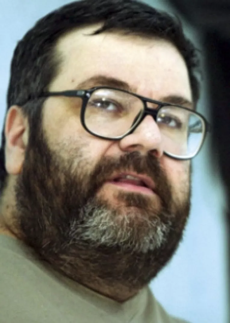 Bogdan Teodorescu: "Basescu nu doreste dizolvarea Parlamentului, PD-L n-ar castiga anticipatele si noul Legislativ ar fi cu mult mai ostil presedintelui"