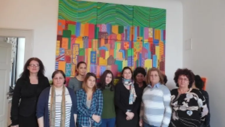 Brainstorming Consulting a dat startul ultimelor cursuri gratuite de competente informatice si competente sociale si civice din cadrul proiectului Trei generatii pentru maine