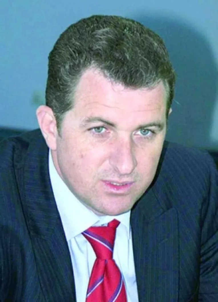 Ca tot nu se mai plimba pe drumuri, Tucan se apuca de investitii imobiliare