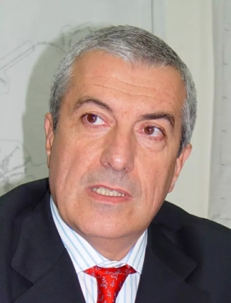 Calin Popescu Tariceanu: "PD-L sa plece in opozitie o lunga perioada de vreme si sa se debaraseze de tot balastul acumulat in ultimii ani". A doua parte a interviului din Romania Libera