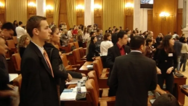 Campania electorala la deschiderea anului scolar