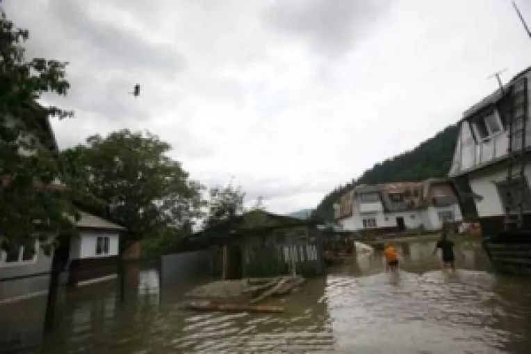 Catastrofe naturale amplificate de greselile guvernantilor