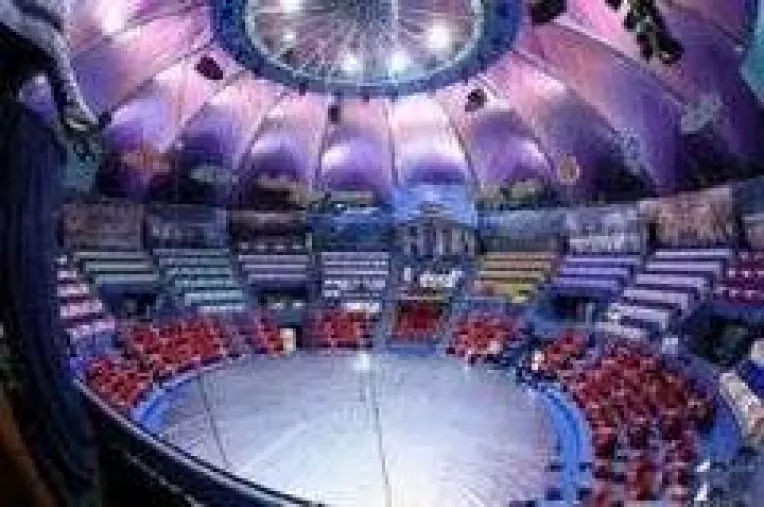 Circul GLOBUS incanta locuitorii Bucurestiului cu spectacole inedite si pline de amuzament