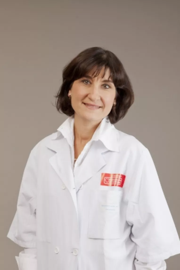 Claire Mounier-Vehier (Franta): Tutunul este vinovat de jumatate dintre infarctele de miocard la femeile sub 50 de ani