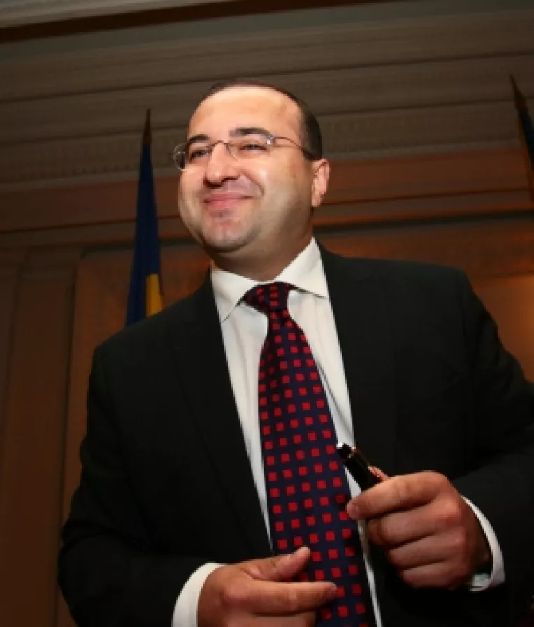 Claudiu Saftoiu si-a dat demisia din functia de director al SIE la cererea presedintelui