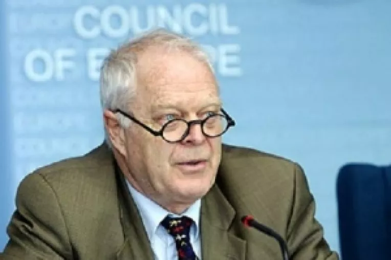 CoE vrea sa renunte la acordurile bilaterale de imunitate