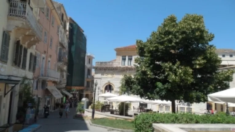 Corfu, insula careia Poseidon, zeul marii, i-a dat numele dupa cel al fiicei raului Asopos