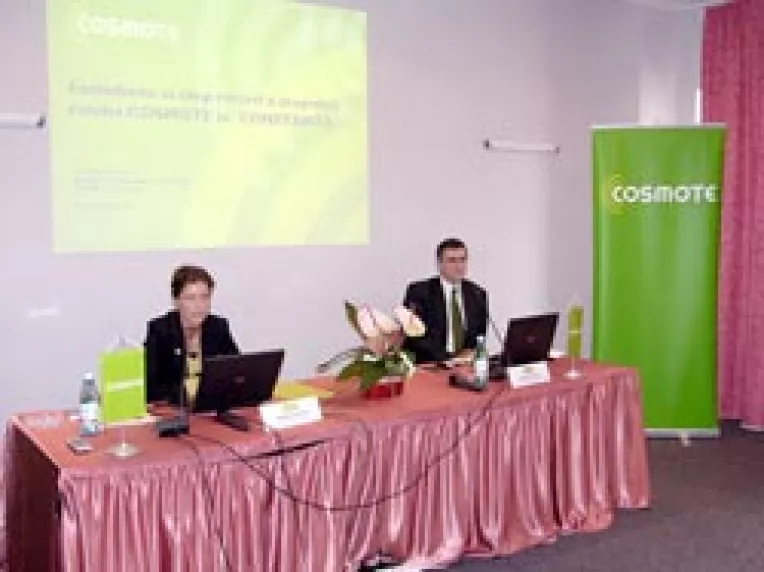 Cosmote continua ofensiva pentru castigarea pietei constantene