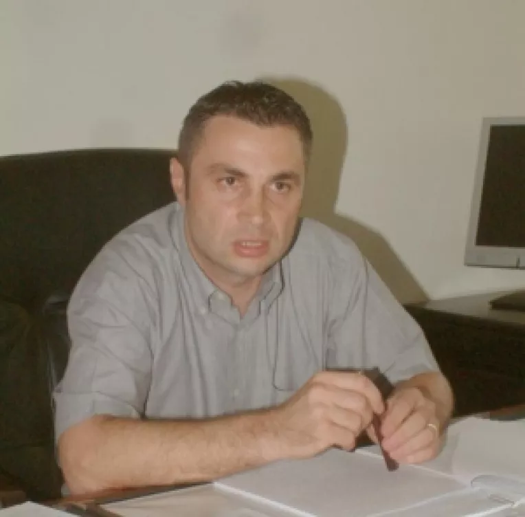 Cristian Radu, seful Garzii Financiare, despre impozitul forfetar:
"Sa nu-i plangem pe agentii economici, multi au fost obisnuiti sa fure"