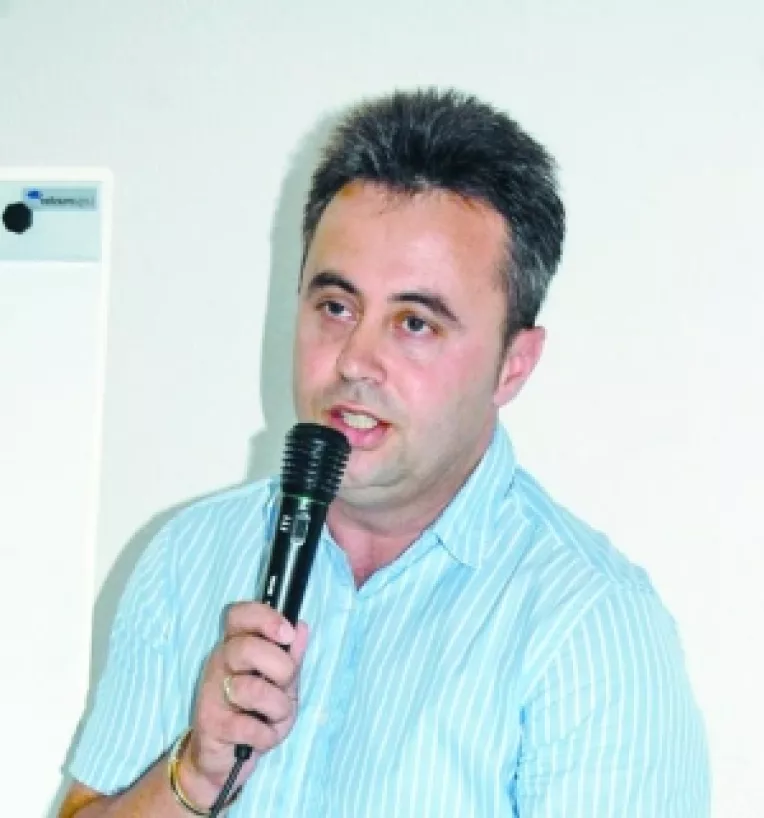 Cu acuze dure la adresa nasului Iorgus si a finului Tusac, Sorin Andrei si-a anuntat candidatura pentru sefia PNL Mangalia