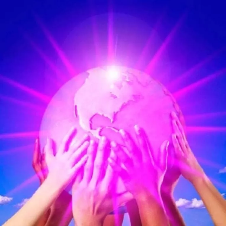 Dan Gaucan : Lumina si Iubire tuturor!