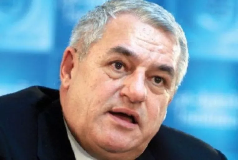 Dan Ioan Popescu: N-ar fi o idee rea cuplarea alegerilor locale cu cele parlamentare