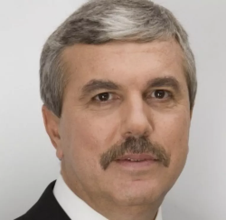 Dan Nica: Basescu face exercitii de imagine jenante, penibile