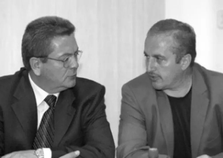 Dancu si Rus: La un pas de a fi exclusi din PSD