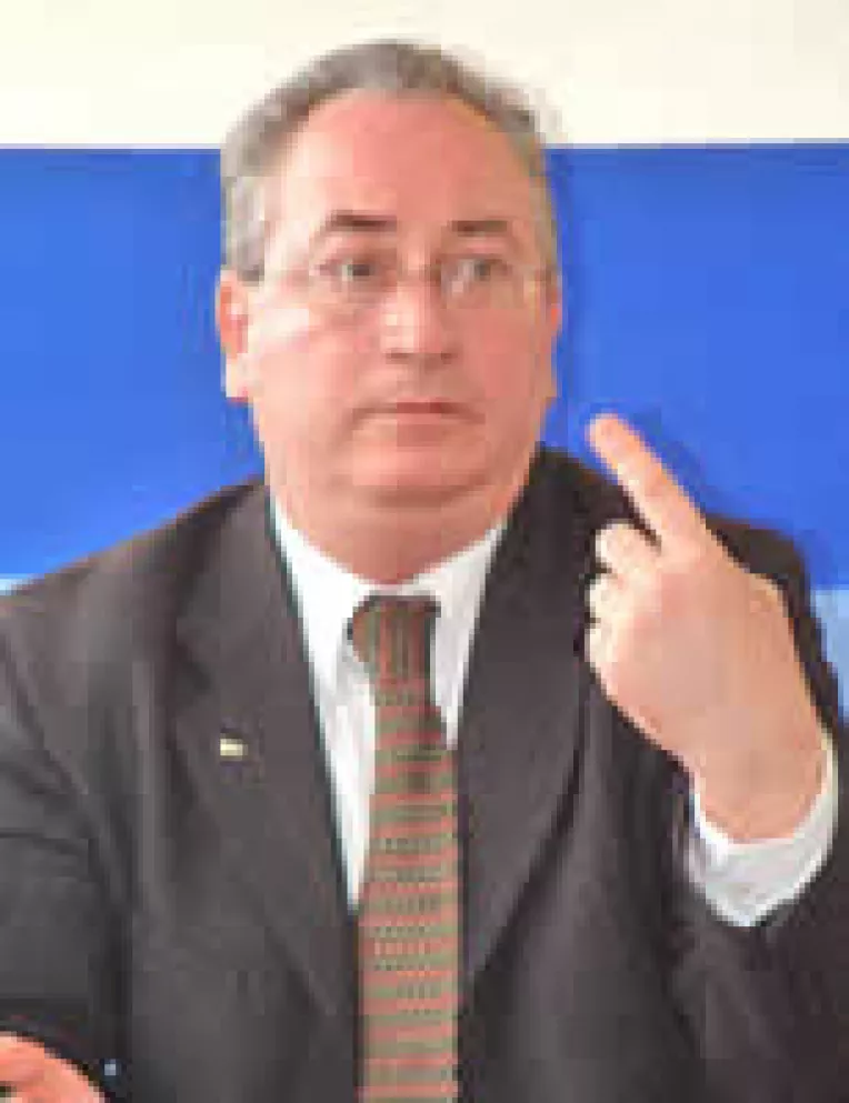 "De banii pentru Spitalul Judetean sa raspunda Miron Mitrea!”