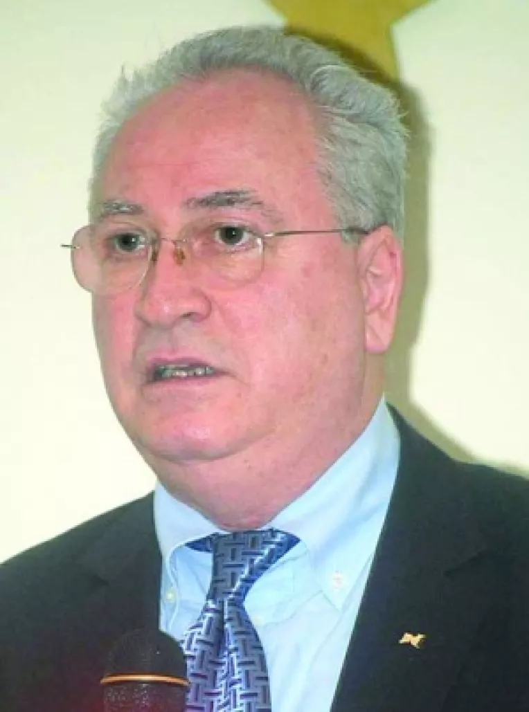 Decalogul liberalilor constanteni. Hasotti are 10 motive pentru care Tariceanu sa fie presedintele tarii