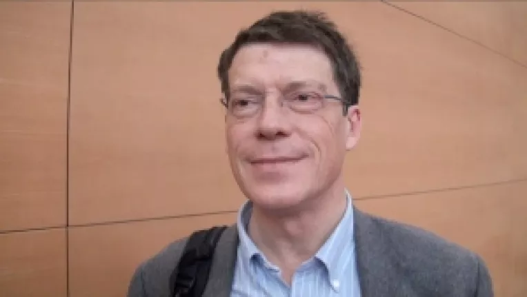 Dr. Laurent Alexandre (Franta): Pana in 2030, cancerul ar putea fi tinut sub control