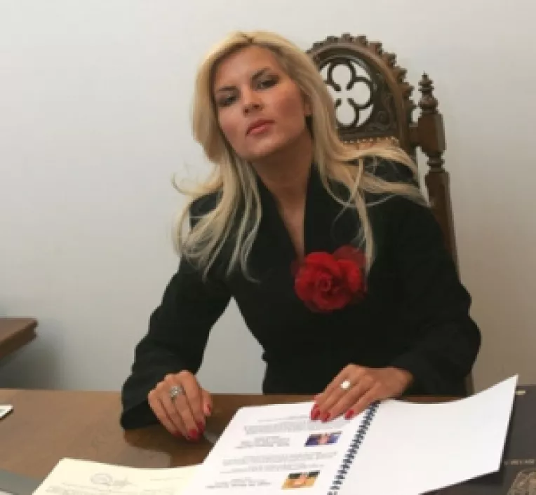 Elena Udrea: "Va trebui sa gasim o solutie corecta in primul rand pentru copii!"