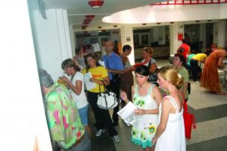 Fiscul intra in conturile romanilor