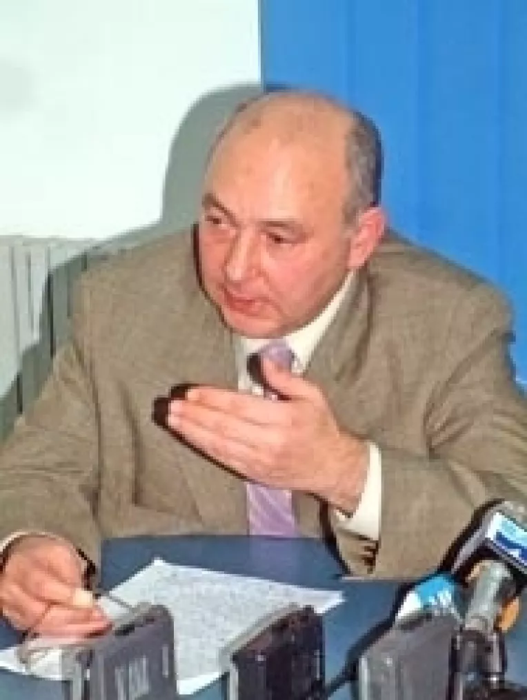 "Frauda a fost gandita de mult de PSD”