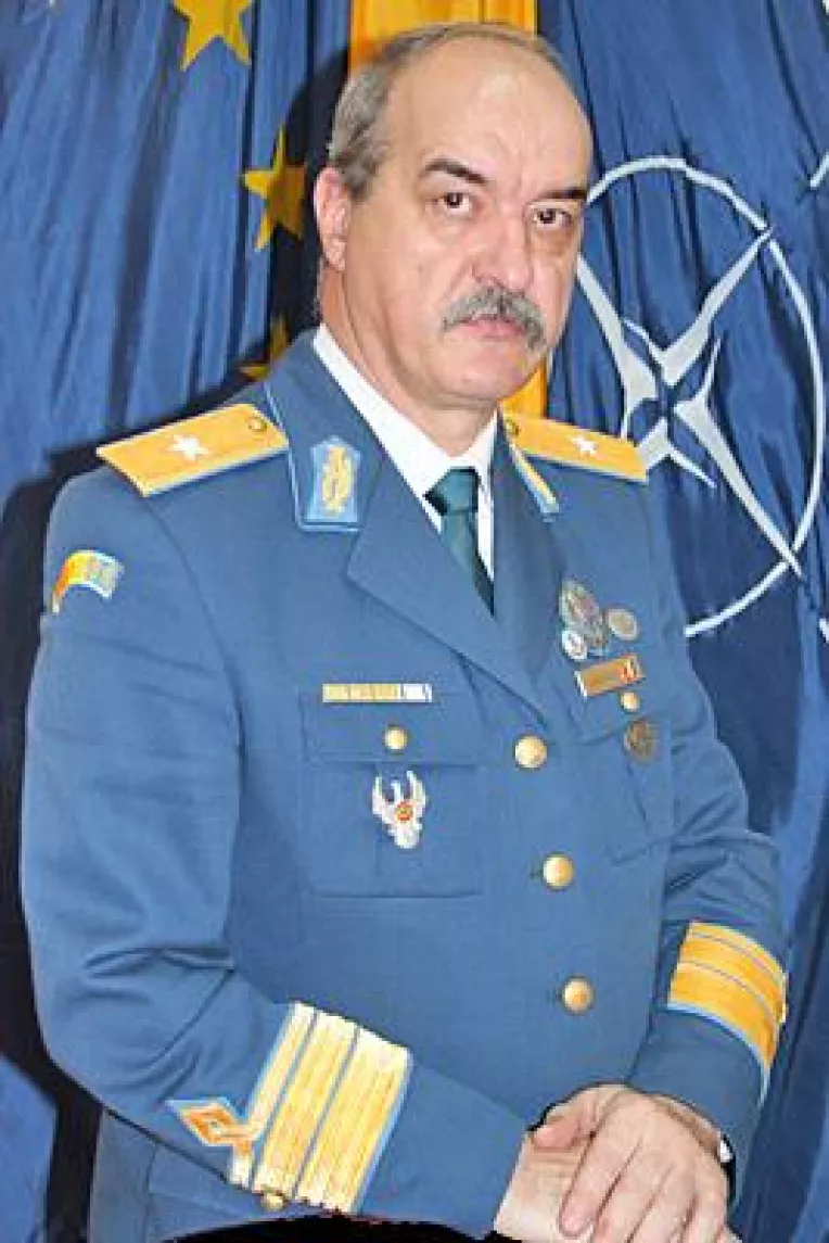 Generalul Stanciu, noul sef al Fortelor Aeriene