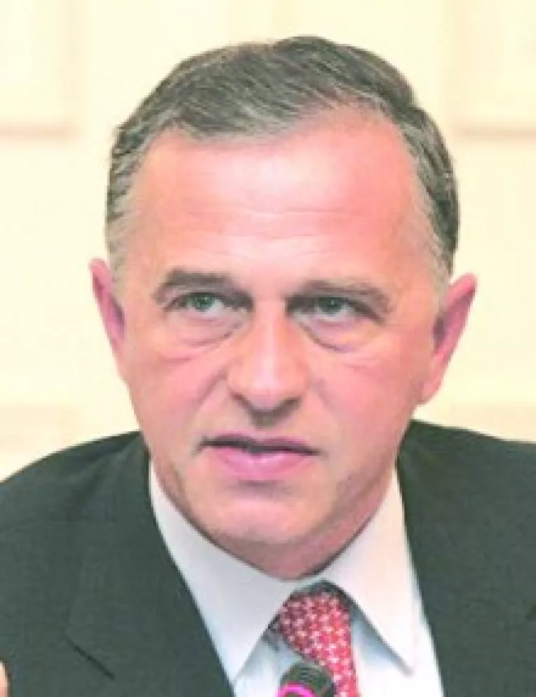 Geoana: Basescu va continua sa provoace intoxicari si piste false