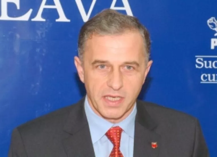 Geoana: "Declaratiile lui Basescu, sub demnitatea functiei"