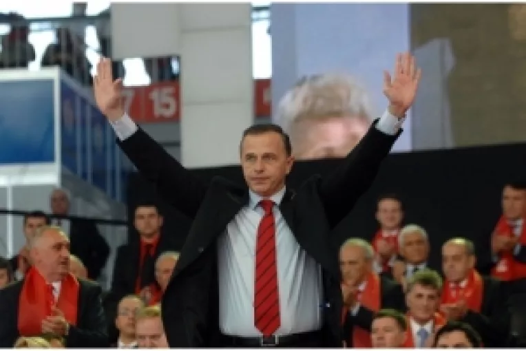 Geoana: Incepe demolarea regimului Basescu-Boc