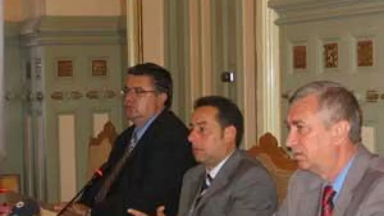 Giovanni Pittella, europarlamentar si raportor al UE, in vizita la Craiova. Oltenia, indemnata sa cheltuiasca