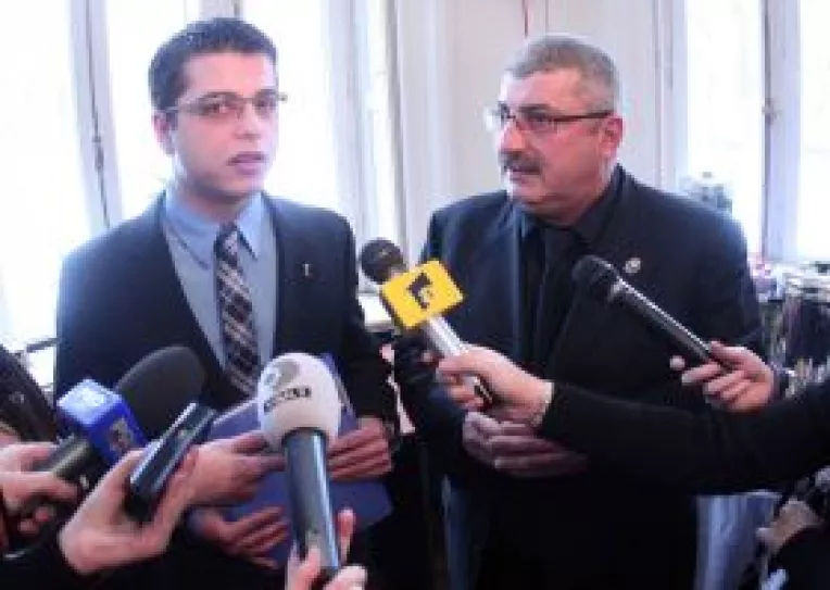 Honorius Prigoana: Un far politic fara de care Camera Deputatilor ar ramane in bezna?!