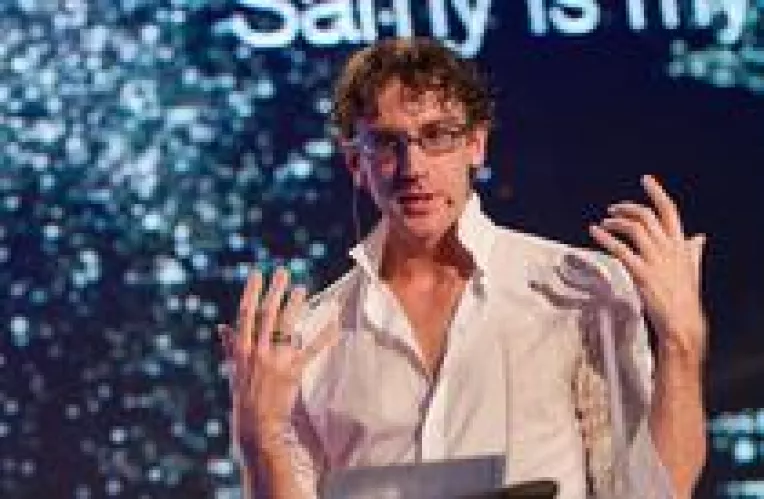 How To Web, la Bucuresti: Interviu cu Pablos Holman, hacker, inventator si antreprenor