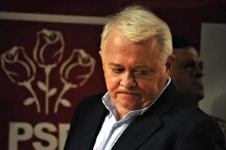 Hrebenciuc: "Eu cu cine votez?!"