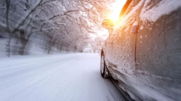 In 11 judete traficul rutier este in conditii de iarna!