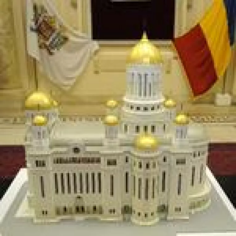 In ciuda crizei financiare: Catedrala din centrul Bucurestiului va costa 600 milioane de euro