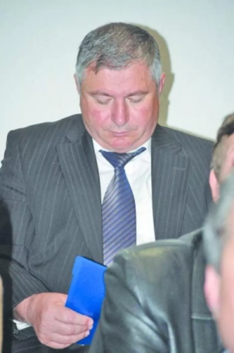 In premiera pentru judetul Constanta, in Harsova stalpii functioneaza cu baterii solare