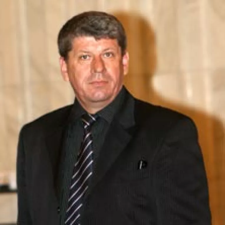 Inceperea scolii prelungeste agonia lui Adrian Nastase