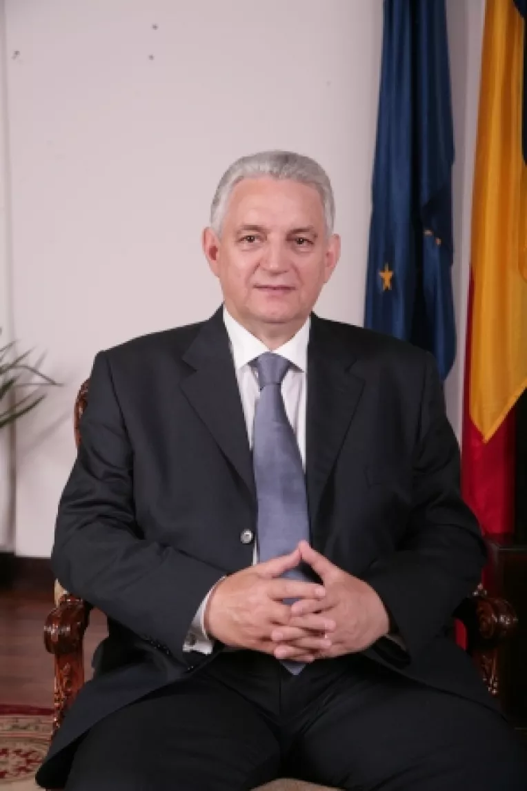 Interviu cu Ilie Sarbu, liderul Grupului parlamentar  PSD din Senatul Romaniei (2)