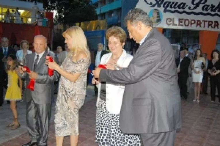 Investitie de 6,5 milioane de euro, in Saturn. Hotelul Cleopatra, recalificat de la 3 la 4 stele in prezenta ministrului Udrea