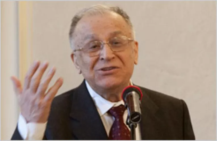 Ion Iliescu considera capitolul Geoana incheiat
